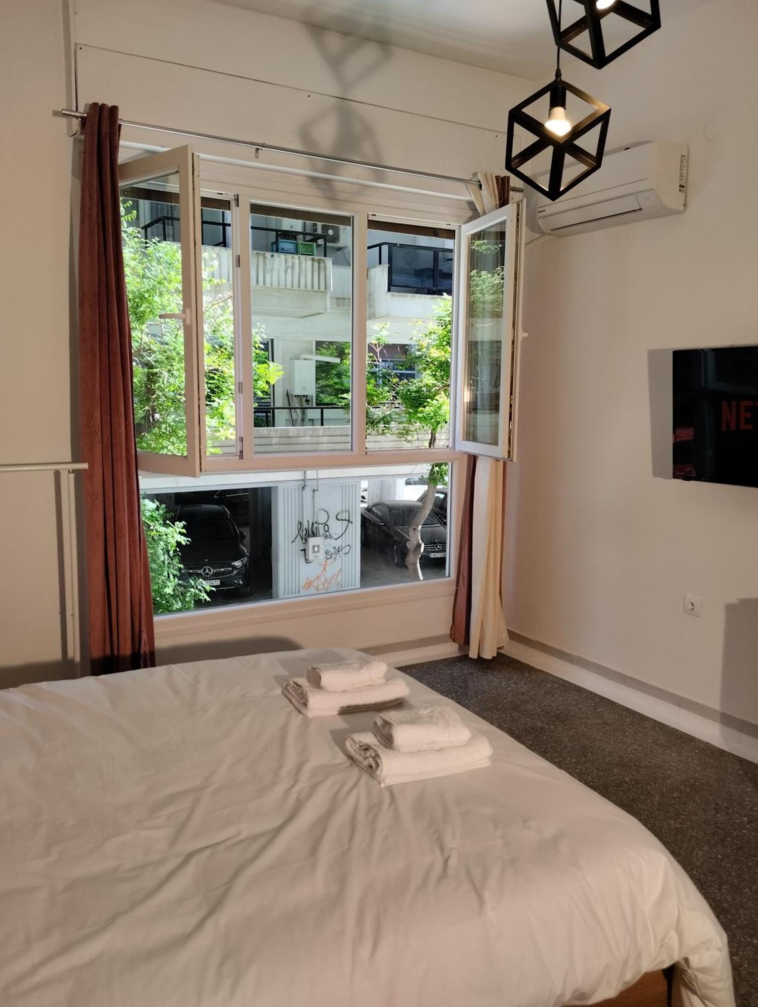 Pansea 13 Exclusive Suites Tesalonika Bagian luar foto